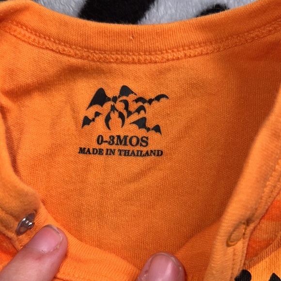 0-3 month Halloween sleeper - Picture 2 of 4